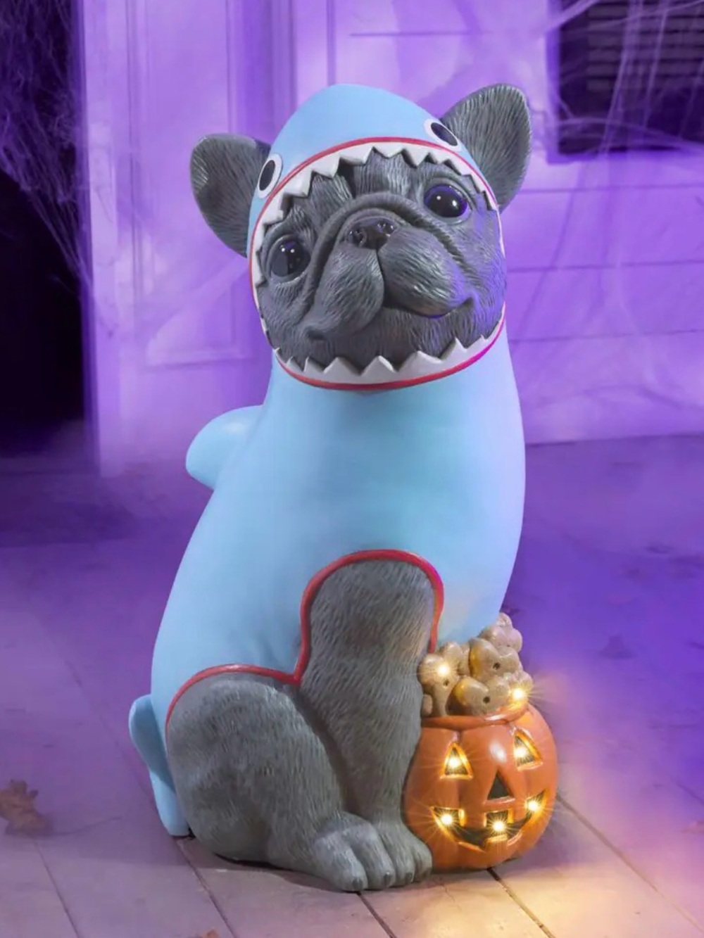 NIB Viral Halloween Frenchie Shark with light up pumpkin